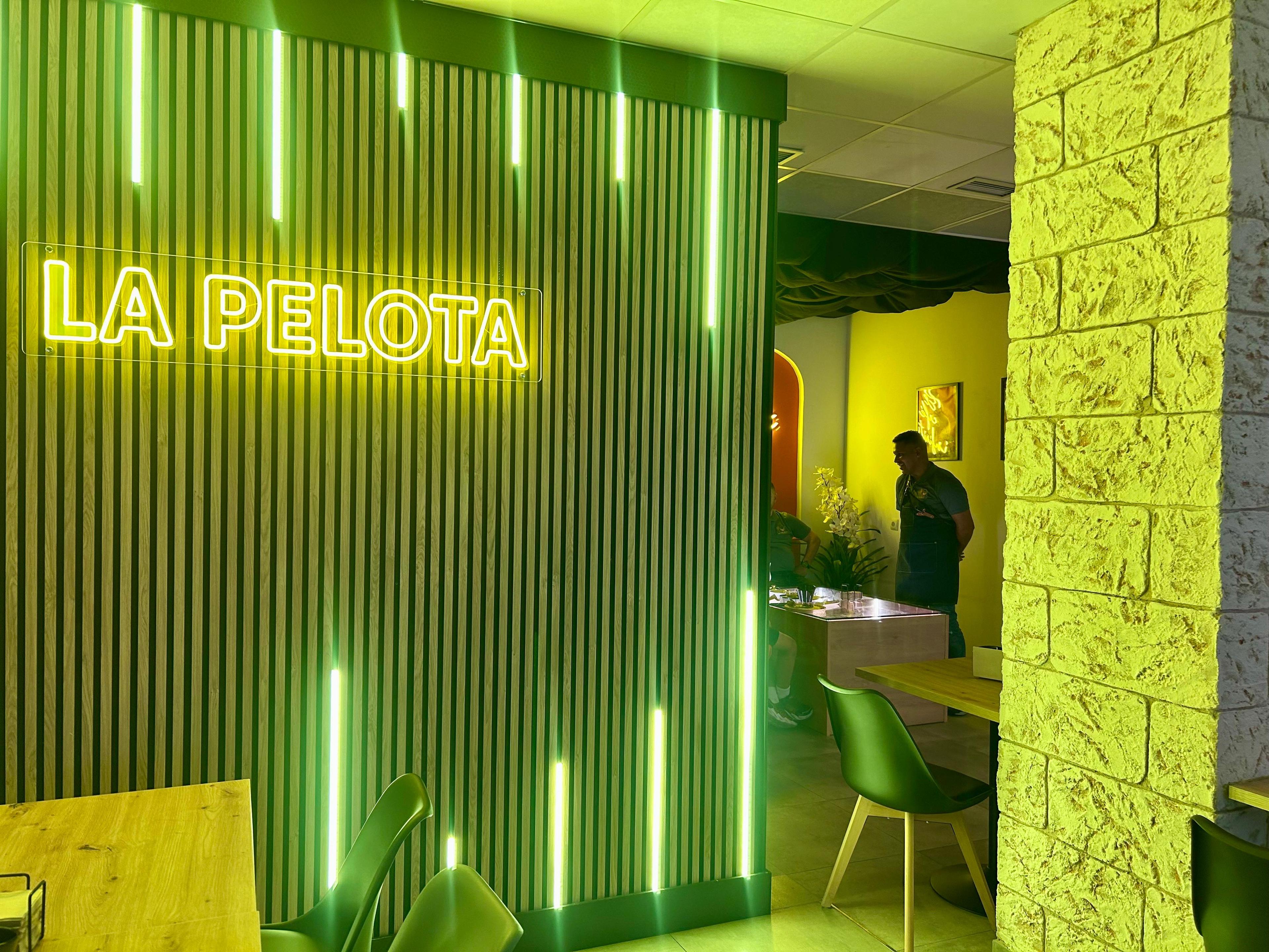 Img 20251112 W A0105