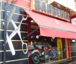 Exterior de Uclés Barber Shop