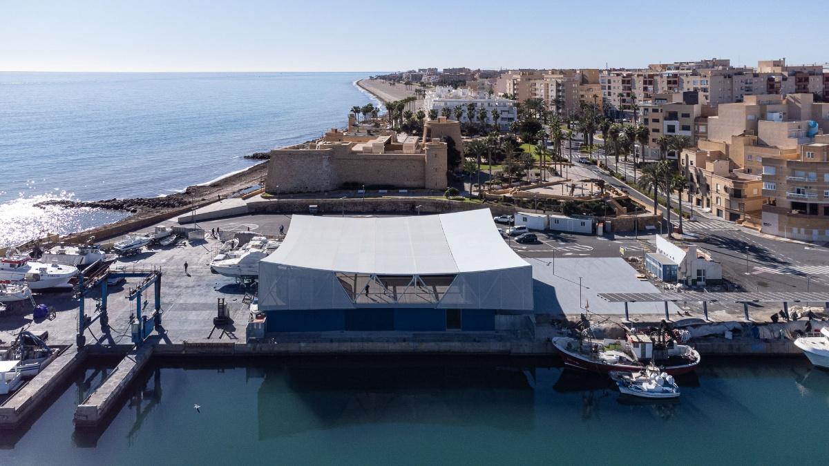 Lonja De Pescado Y Ordenacion Zona Sur Del Puerto De Roquetas De Mar 9369 7 1