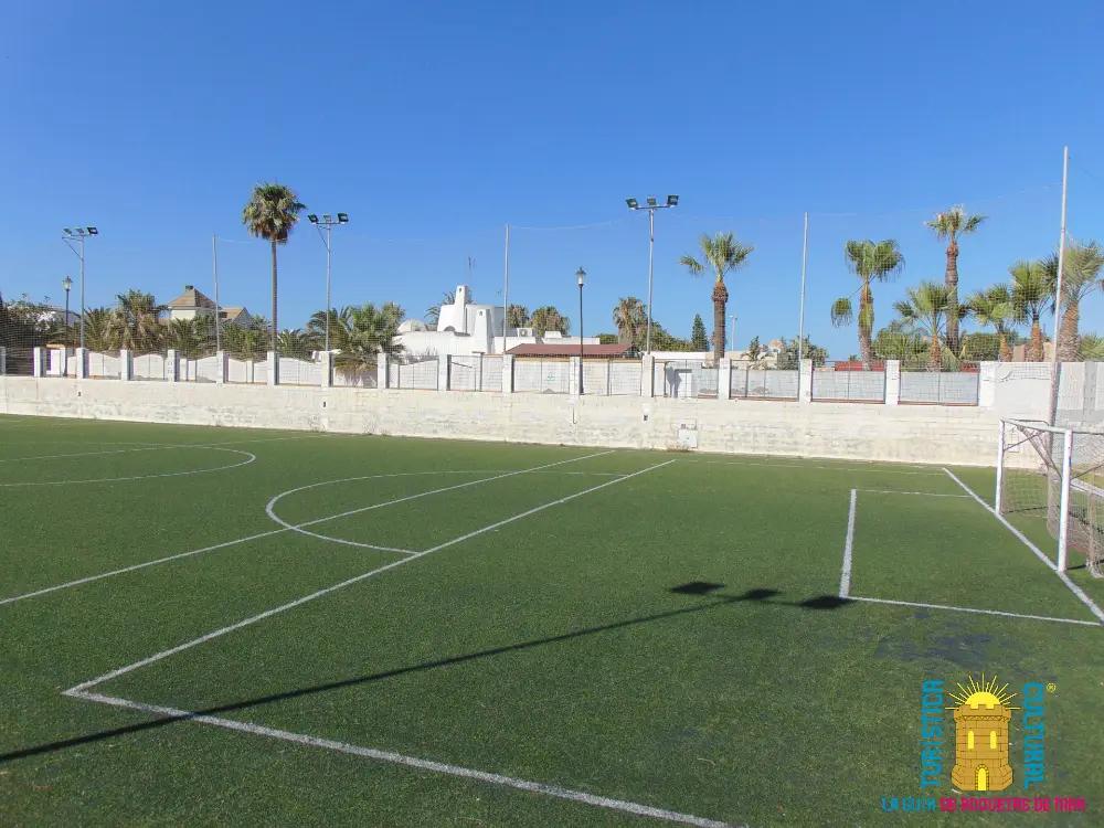 Foto de una de las áreas del campo de fútbol 