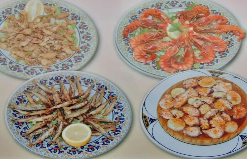 Variedad  de platos de pescado