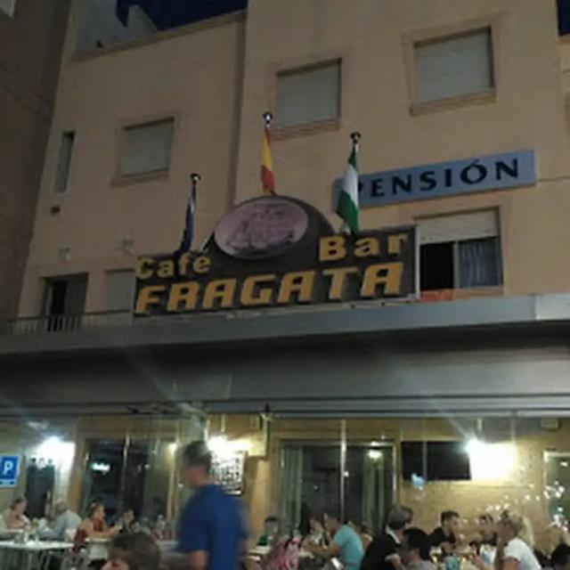 Exterior del Hostal Fragata