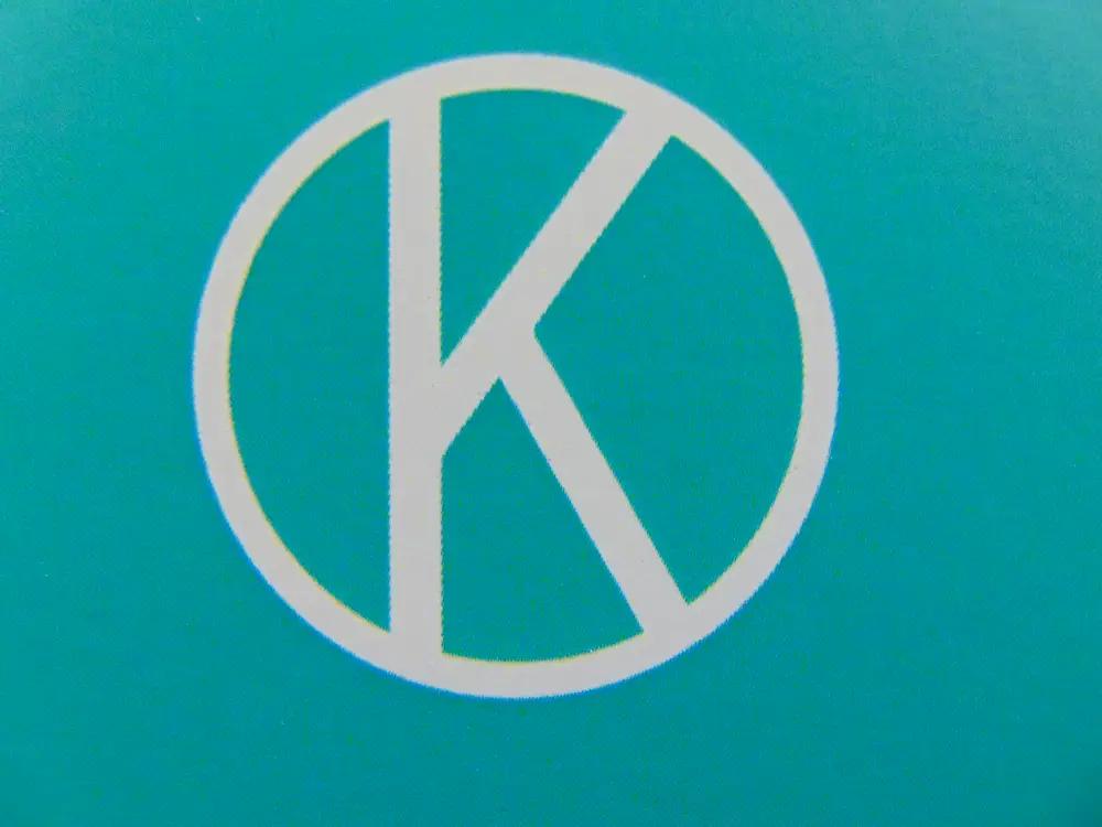 Logo de Komo
