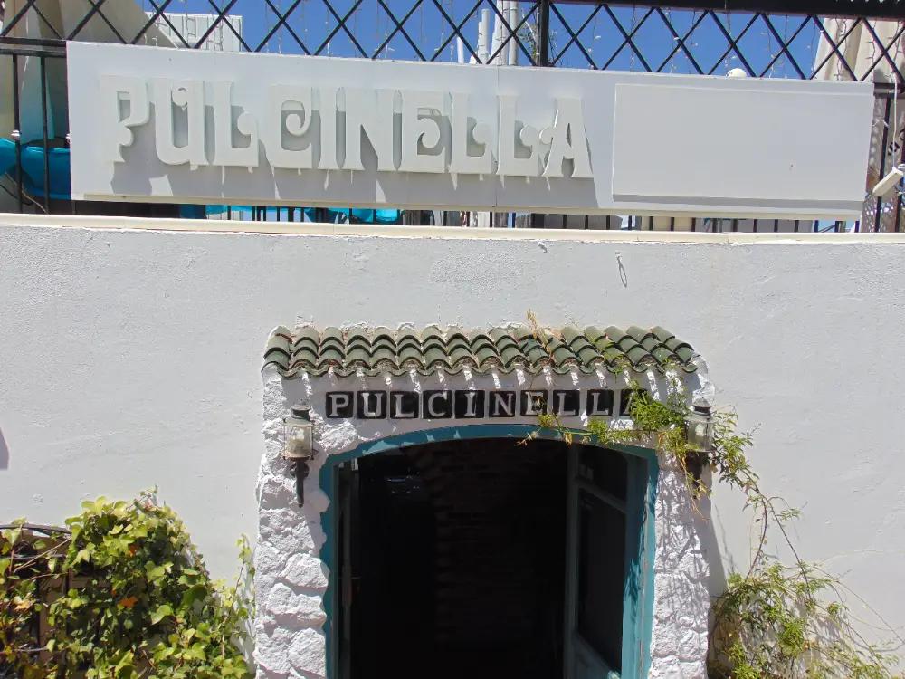 Imagen de la entrada a Pulcinella 