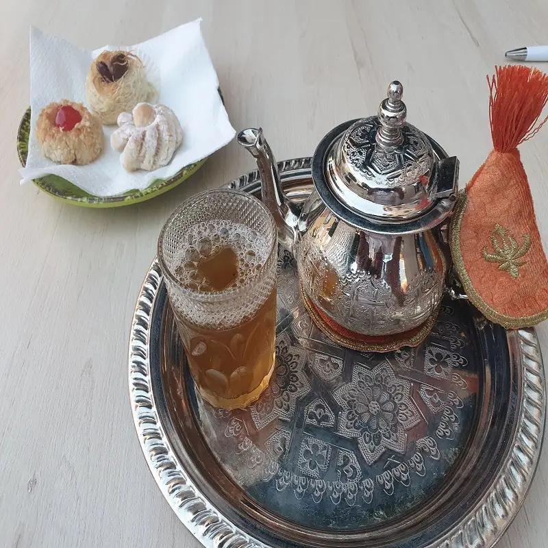 Té y pastas arabes