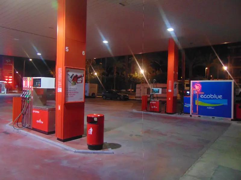 Espacio de reposición de gasolina