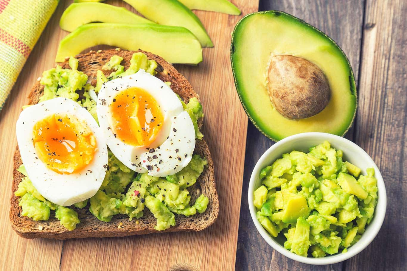 014 tostada con aguacate y huevo