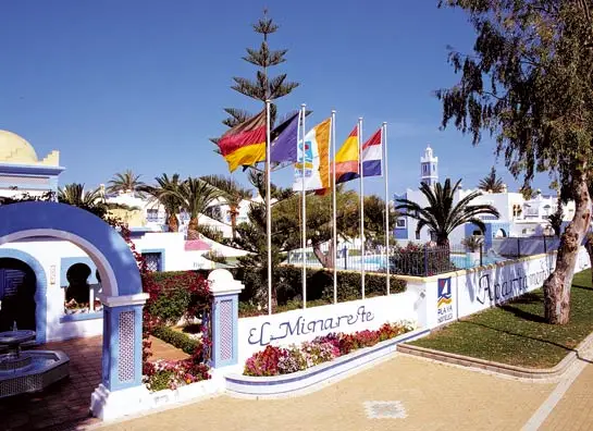 Apartamentos El Minarete – Principal