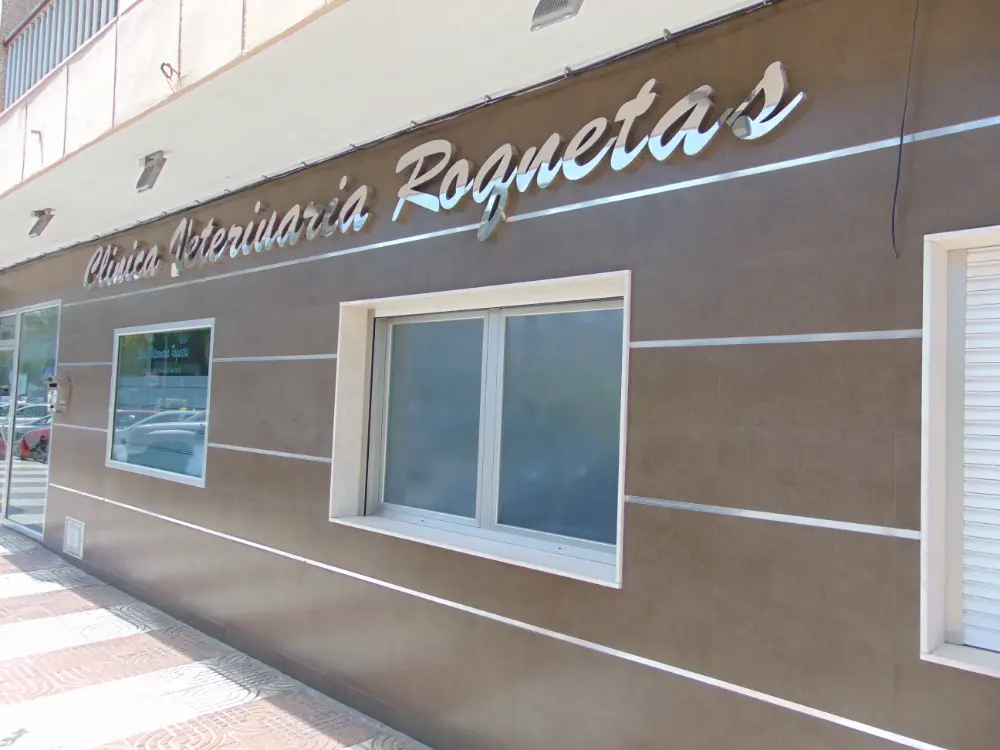 Clínica Veterinaria Roquetas – Principal Clínica Veterinaria Roquetas – Principal