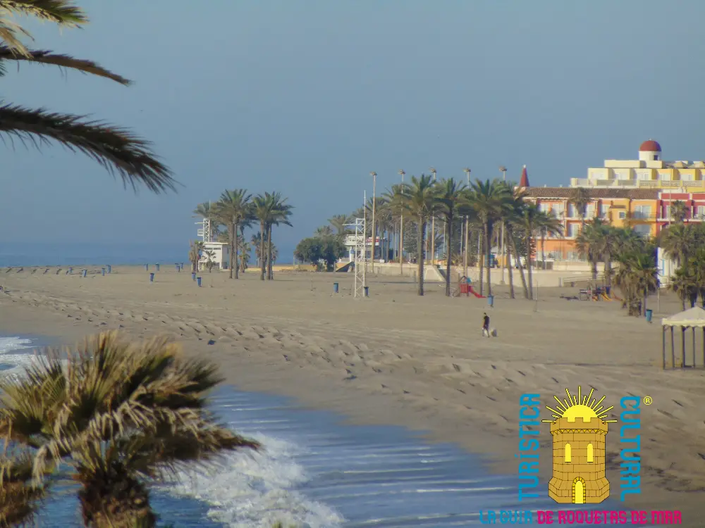 Playa de la Bajadilla – Principal Playa de la Bajadilla – Principal